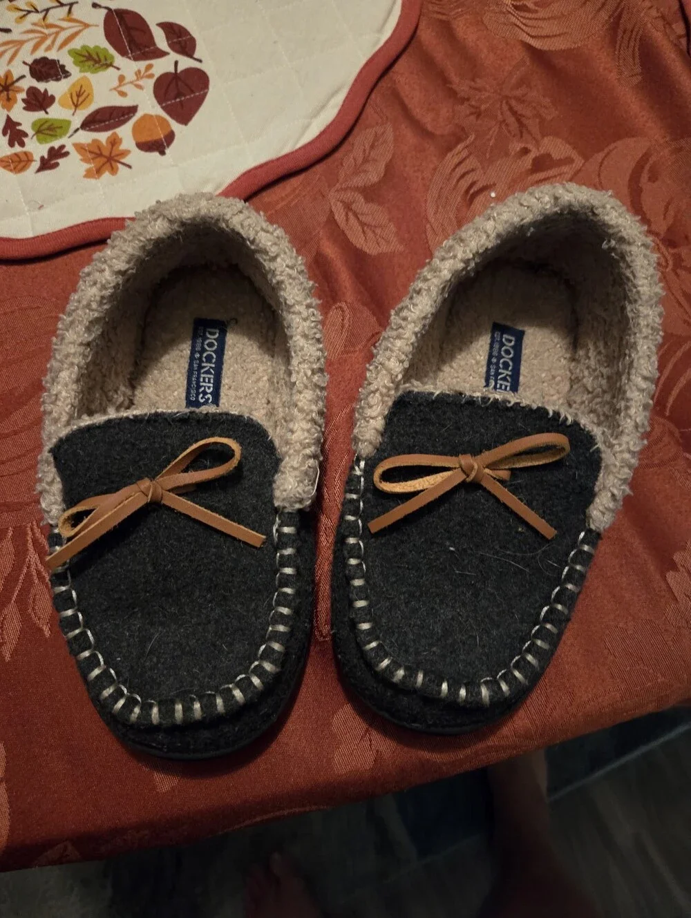 Dockers Kids Charcoal Moccasin Slippers with Tan Bow